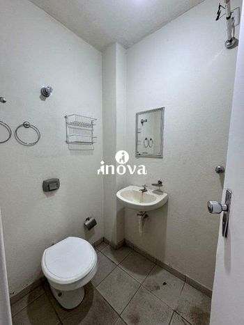 Foto 13 do(a) Apartamento de 4 quartos à venda em Centro, Uberaba