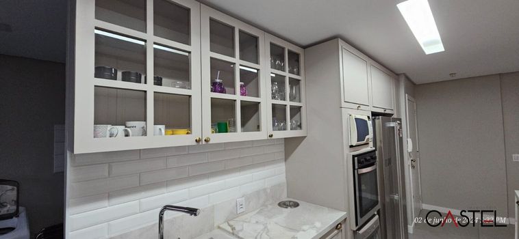 Foto 6 do(a) Apartamento de 3 quartos à venda em Santana, Porto Alegre