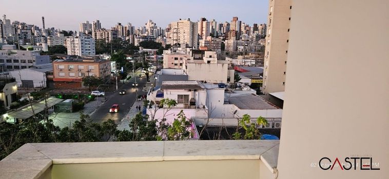 Foto 3 do(a) Apartamento de 3 quartos à venda em Santana, Porto Alegre