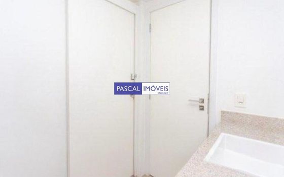 Foto 14 do(a) Apartamento de 3 quartos à venda em Itaim Bibi, São Paulo