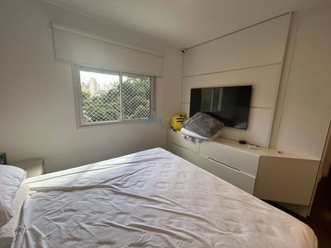 Foto 9 do(a) Apartamento de 3 quartos à venda em Parque do Morumbi, São Paulo