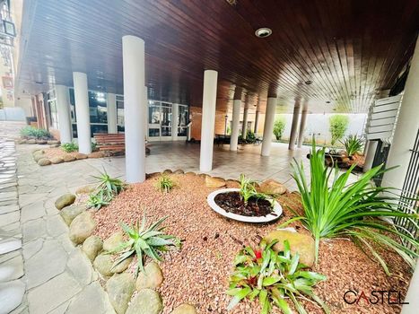 Foto 5 do(a) Apartamento de 2 quartos à venda em Azenha, Porto Alegre