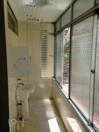 Foto 9 do(a) Apartamento de 2 quartos à venda em Praia de Belas, Porto Alegre