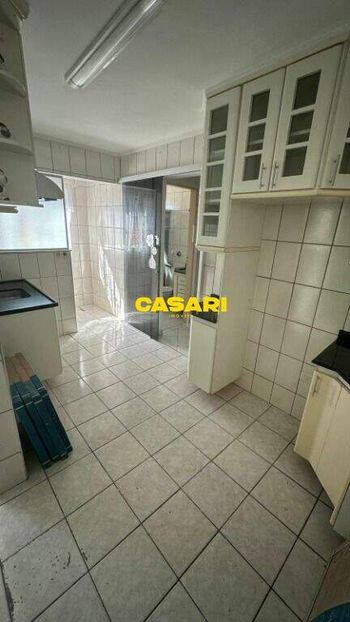 Foto 7 do(a) Apartamento de 2 quartos à venda em Jardim Cristiane, Santo André