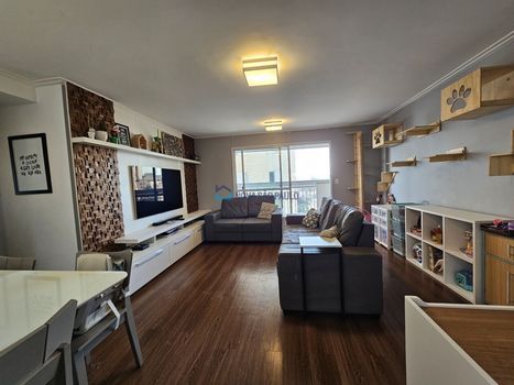 Foto 2 do(a) Apartamento de 3 quartos à venda em Vila Campestre, São Paulo