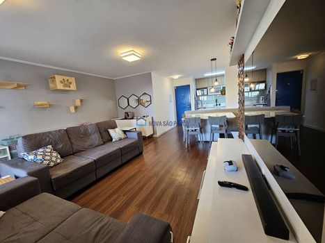 Foto 9 do(a) Apartamento de 3 quartos à venda em Vila Campestre, São Paulo