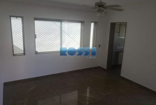 Foto 4 do(a) Casa de 3 quartos à venda em Vila Zelina, São Paulo