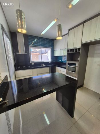 Foto 8 do(a) Casa em Condomínio de 4 quartos à venda em Urbanova VII, São José dos Campos