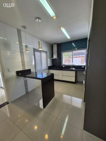 Foto 9 do(a) Casa em Condomínio de 4 quartos à venda em Urbanova VII, São José dos Campos