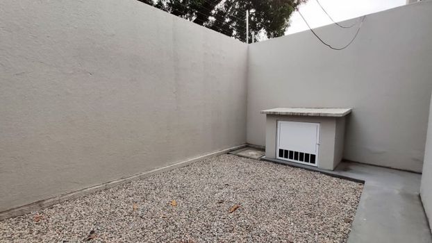 Foto 4 do(a) Casa de 3 quartos à venda em Lagoa Redonda, Fortaleza