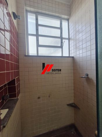 Foto 6 do(a) Sala / Conjunto Comercial de 4 quartos à venda em Centro, Florianópolis