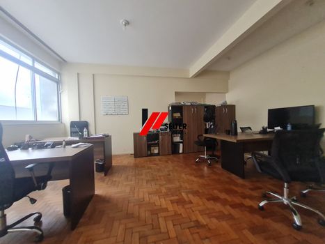 Foto 13 do(a) Sala / Conjunto Comercial de 4 quartos à venda em Centro, Florianópolis