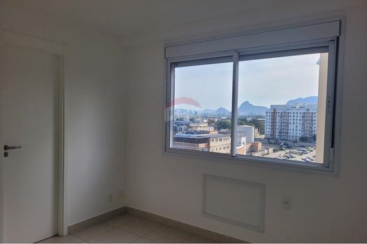 Foto 13 do(a) Apartamento de 3 quartos à venda em Anil, Rio de Janeiro