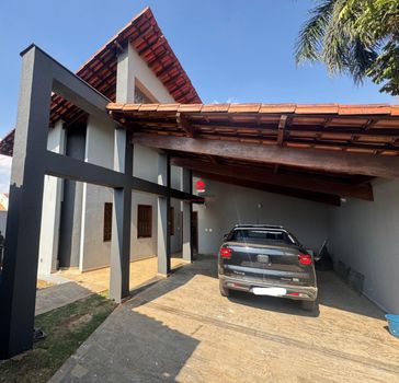 Foto 2 do(a) Casa de 4 quartos para alugar em Garças, Belo Horizonte