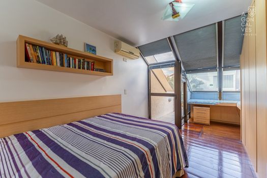Foto 20 do(a) Casa em Condomínio de 5 quartos à venda em Seminário, Curitiba