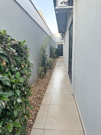 Foto 2 do(a) Casa em Condomínio de 3 quartos à venda em Condomínio Buona Vita, Araraquara