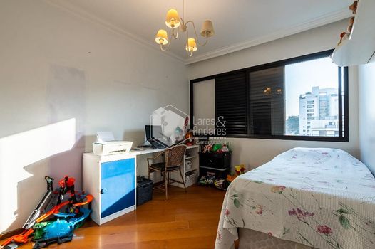 Foto 22 do(a) Apartamento de 3 quartos à venda em Jardim das Bandeiras, São Paulo