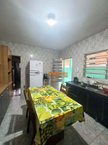 Foto 43 do(a) Casa de 4 quartos à venda em Cidade Soberana, Guarulhos