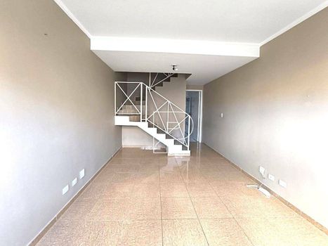 Foto 2 do(a) Casa em Condomínio de 2 quartos à venda em Jardim Belizário, Cotia