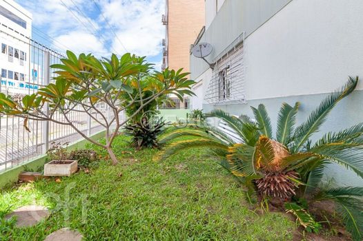 Foto 22 do(a) Apartamento de 3 quartos à venda em Passo da Areia, Porto Alegre