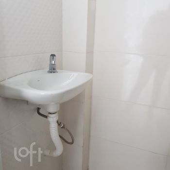 Foto 18 do(a) Apartamento de 2 quartos à venda em Floresta, Porto Alegre