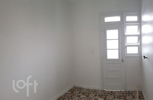 Foto 9 do(a) Apartamento de 2 quartos à venda em Floresta, Porto Alegre