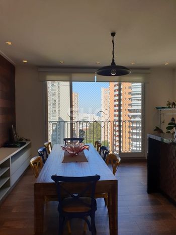 Foto 17 do(a) Apartamento de 4 quartos à venda em Jardim Fonte do Morumbi, São Paulo