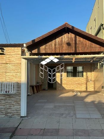 Foto 2 do(a) Casa de 2 quartos para alugar em Forquilhas, São José