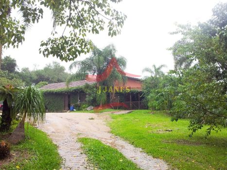 Foto 2 do(a) Fazenda / Sítio / Chácara de 6 quartos à venda em Fiuza, Viamão