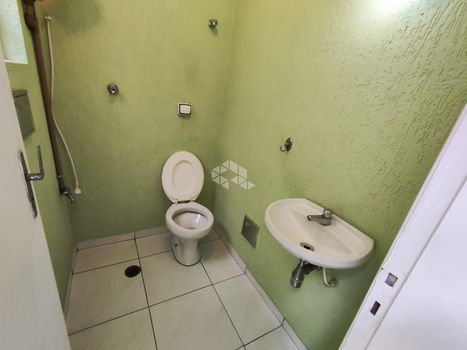 Foto 14 do(a) Casa de 3 quartos à venda em Vila São Vicente, São Paulo