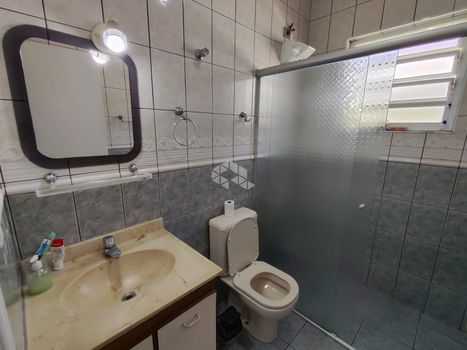 Foto 8 do(a) Casa de 3 quartos à venda em Vila São Vicente, São Paulo