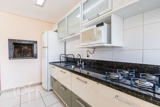 Foto 11 do(a) Apartamento de 1 quartos à venda em Petrópolis, Porto Alegre