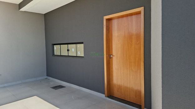 Foto 3 do(a) Casa de 3 quartos à venda em Parque Residencial Joaquim Toledo Piza, Londrina