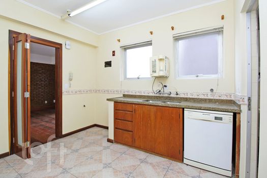 Foto 9 do(a) Apartamento de 3 quartos à venda em Independência, Porto Alegre
