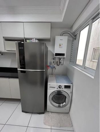 Foto 3 do(a) Apartamento de 2 quartos à venda em Santa Cândida, Curitiba