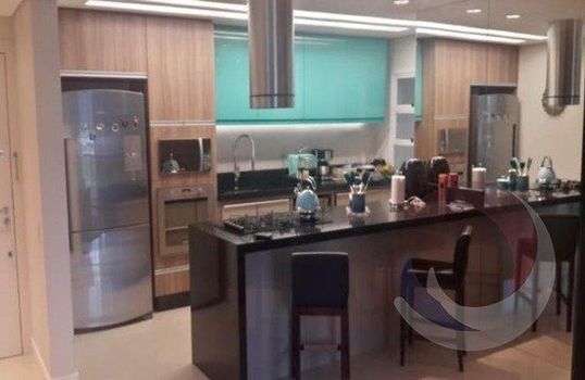 Foto 4 do(a) Cobertura de 3 quartos à venda em Lagoa da Conceição, Florianópolis