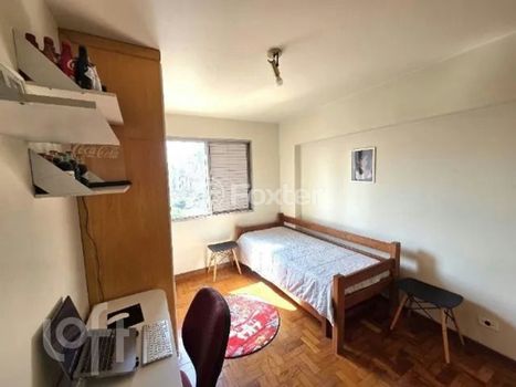 Foto 5 do(a) Apartamento de 3 quartos à venda em Santo Amaro, São Paulo