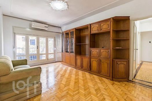 Foto 2 do(a) Apartamento de 3 quartos à venda em Rio Branco, Porto Alegre