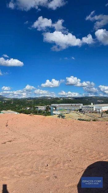 Foto 3 do(a) Terreno false à venda em null, Araçariguama
