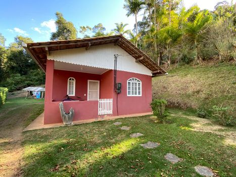 Foto 30 do(a) Fazenda / Sítio / Chácara de 4 quartos à venda em null, Domingos Martins