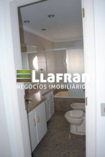 Foto 7 do(a) Apartamento de 4 quartos à venda em Jardim Fonte do Morumbi, São Paulo