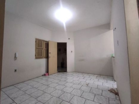 Foto 7 do(a) Apartamento de 2 quartos para alugar em Alto do Cristo, Sobral