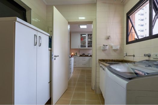 Foto 23 do(a) Apartamento de 4 quartos à venda em Moema, São Paulo