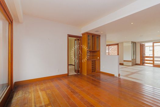 Foto 11 do(a) Apartamento de 3 quartos à venda em Independência, Porto Alegre