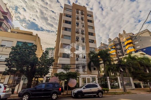 Foto 33 do(a) Apartamento de 3 quartos à venda em Santana, Porto Alegre