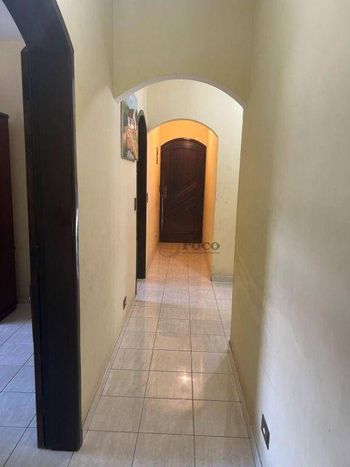 Foto 3 do(a) Casa de 3 quartos para alugar em Cidade Tupinambá, Guarulhos