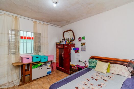 Foto 17 do(a) Casa de 6 quartos à venda em Jardim Romano, São Paulo