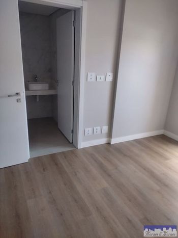 Foto 12 do(a) Apartamento de 3 quartos à venda em Zona 01, Maringá