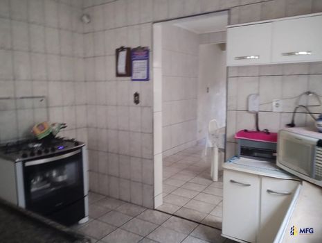 Foto 8 do(a) Casa de 4 quartos à venda em Jardim Altos do Itavuvu, Sorocaba