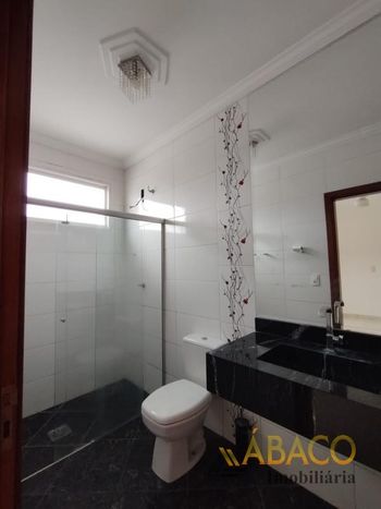 Foto 17 do(a) Casa de 3 quartos à venda em Jardim Hikari, São Carlos